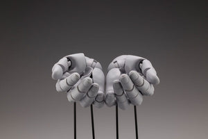 [PREORDINE] Modello Mano Takahiro Kagami 1/1 -Gray- 21 cm - Kotobukiya - Statue