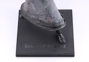 [PREORDINE] Silent Hill 2 Statue Oshi Works Red Pyramid Thing 26 cm - Kotobukiya - Statue