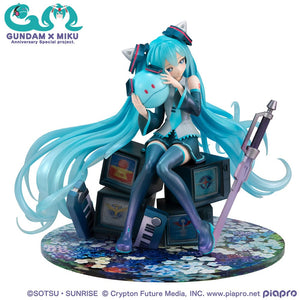 [PREORDINE] Mobile Suit Gundam x Hatsune Miku Statua Lucrea PVC 17 cm - 45° Anniversario - Megahouse - Statue