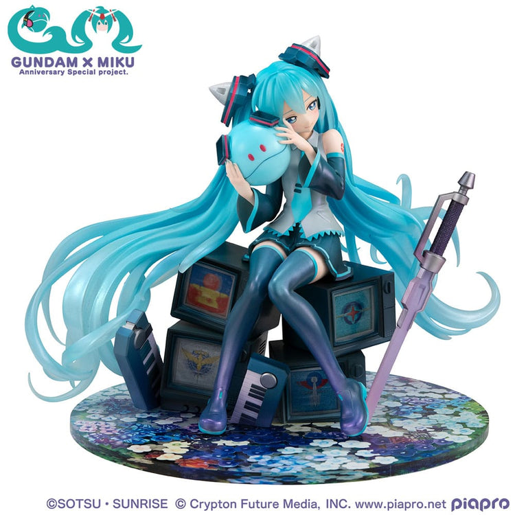 [PREORDINE] Mobile Suit Gundam x Hatsune Miku Statua Lucrea PVC 17 cm - 45° Anniversario - Megahouse - Statue