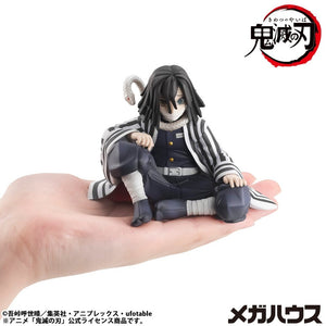 [PREORDINE] Demon Slayer: Statua PVC G.E.M. Iguro Obanai Palm Size 7 cm - Megahouse - Statue