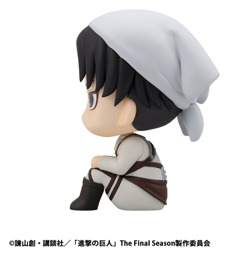 [PREORDINE] Attack on Titan Statua PVC Look Up Levi Cleaning Ver. 11 cm - Megahouse - Statue