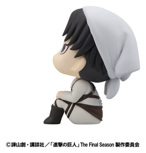[PREORDINE] Attack on Titan Statuette Look Up: Levi Cleaning Ver. & Mikasa 11 cm - Megahouse - Statue