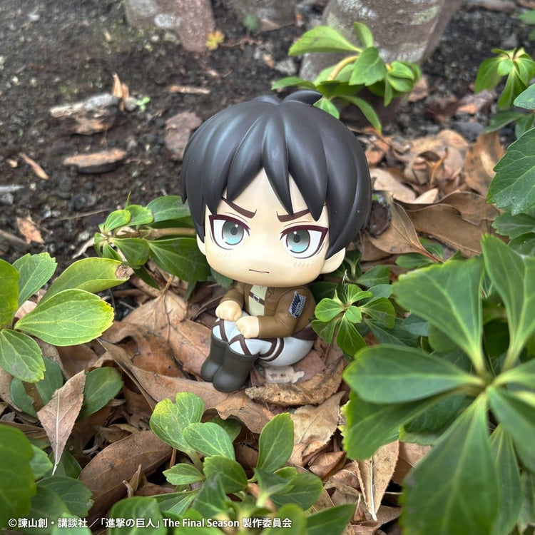 [PREORDINE] Attack on Titan Figure Lookup: Set 2 Figure Armin & Eren - Versione Grumpy - Megahouse - Statue