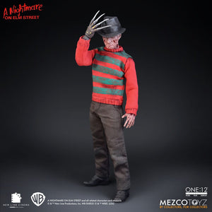 [PREORDINE] Action Figure Nightmare on Elm Street 1/12 Freddy Krueger 17 cm - Mezco Toys - Action figures