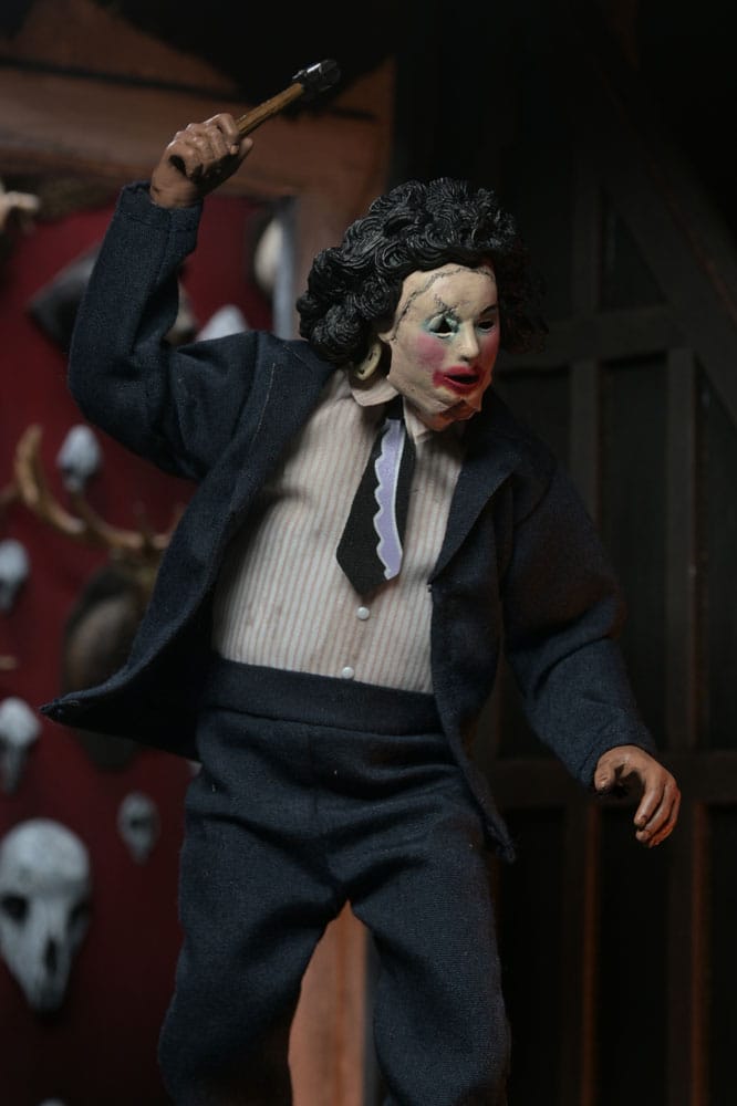 [PREORDINE] Texas Chainsaw Massacre Action Figure Leatherface Pretty Woman 20 cm - NECA - Action figures