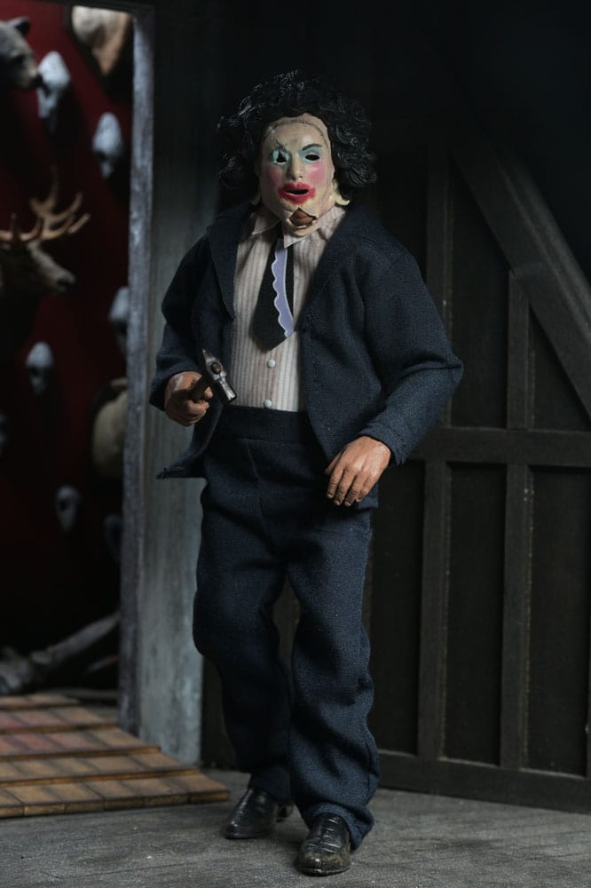 [PREORDINE] Texas Chainsaw Massacre Action Figure Leatherface Pretty Woman 20 cm - NECA - Action figures