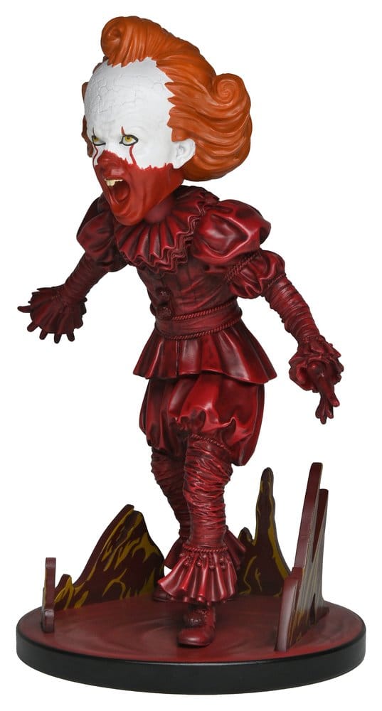 [PREORDINE] IT: Welcome To Derry - Head Knocker Pennywise Sanguinario 19 cm - NECA - Action figures