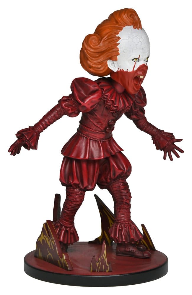 [PREORDINE] IT: Welcome To Derry - Head Knocker Pennywise Sanguinario 19 cm - NECA - Action figures