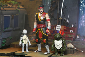 [PREORDINE] Teenage Mutant Ninja Turtles: The Last Ronin - Action Figure Ultimate Casey Marie con Baby Odyn & Uno 17 cm - NECA - Action figures