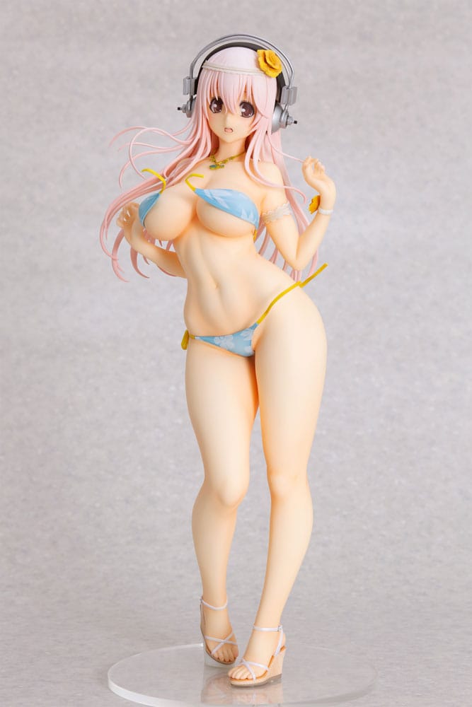 [PREORDER] Super Sonico Statue 1/4.5 Super Sonico Summer Vacation Ver. 35 cm