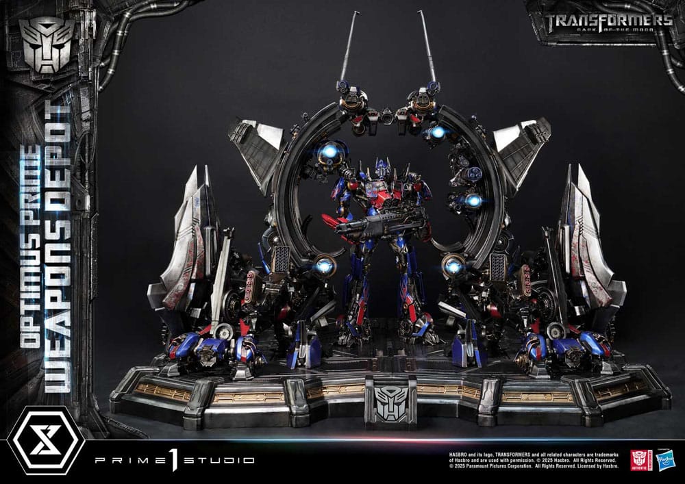[PREORDINE] Transformers: Dark of the Moon - Statua Optimus Prime Weapons Depot 127 cm - Prime 1 Studio - Statue