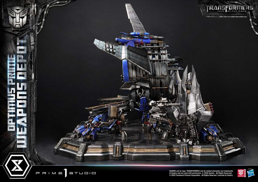 [PREORDINE] Transformers: Dark of the Moon - Statua Optimus Prime Weapons Depot 127 cm - Prime 1 Studio - Statue