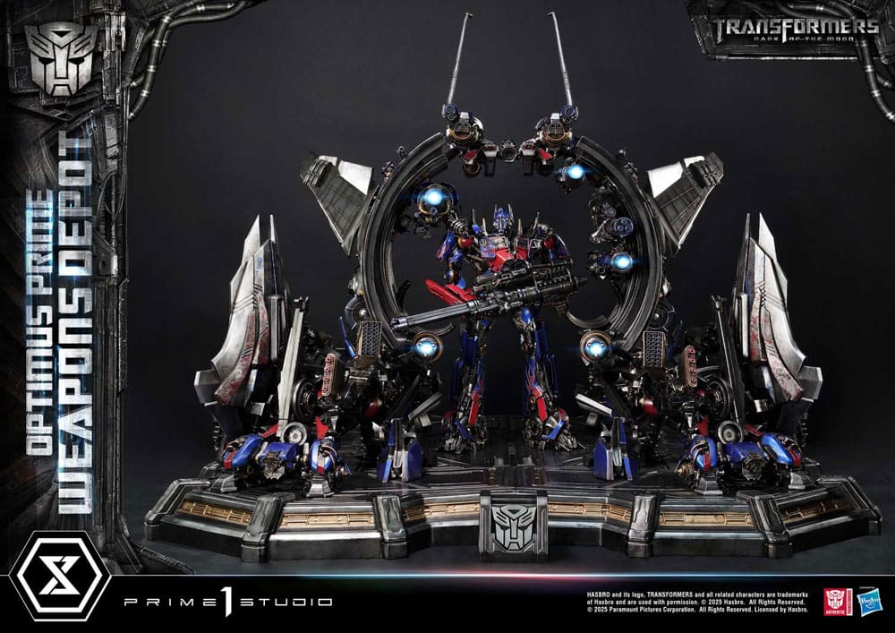 [PREORDINE] Transformers: Dark of the Moon - Statua Museum Masterline Optimus Prime Weapons Depot Bonus Version 127 cm - Prime 1 Studio - Statue