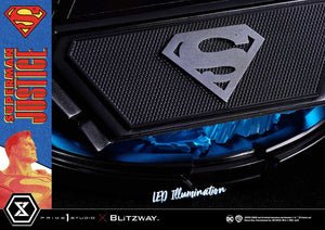 [PREORDINE] Statua DC Comics Premium Masterline 1/4 Superman Justice Comics 57 cm - Prime 1 Studio - Statue