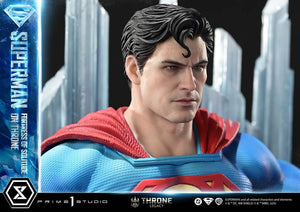[PREORDINE] Statua DC Comics Superman Fortress of Solitude on Throne 1/4 (Design Gabriele Dell'Otto) 52 cm - Prime 1 Studio - Statue